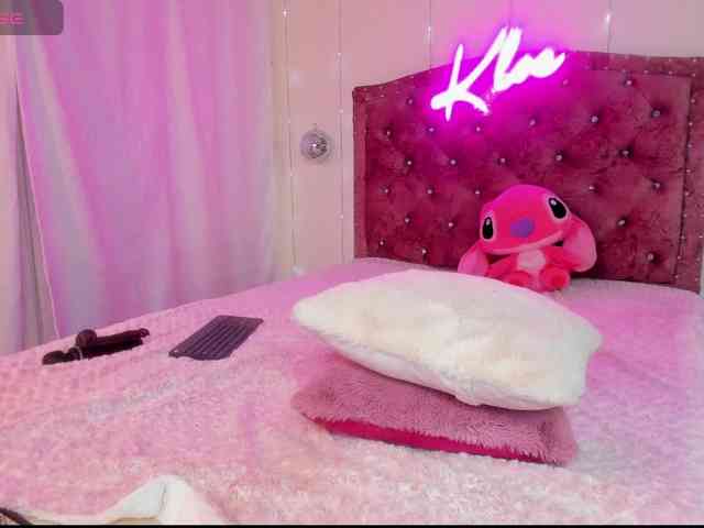 KloeFernandez webcam