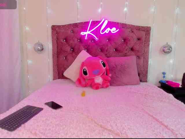 KloeFernandez webcam