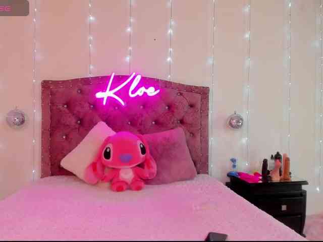 KloeFernandez webcam