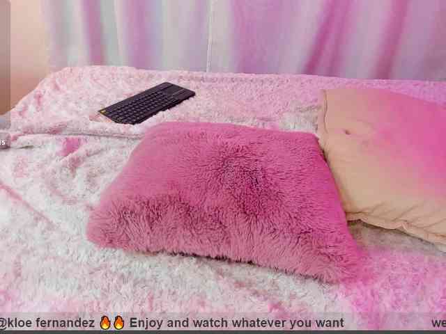 KloeFernandez webcam