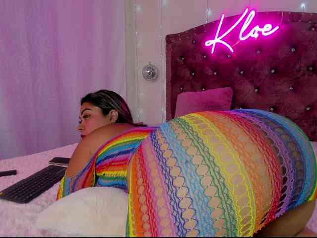 KloeFernandez webcam