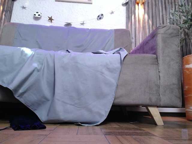 HairyValeri live cam on BongaCams