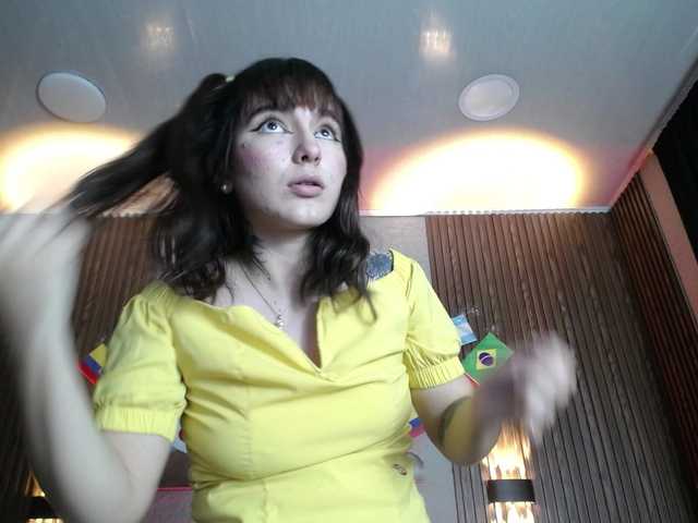 HairyValeri live cam on BongaCams