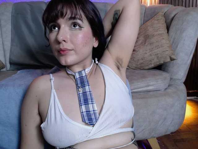 HairyValeri's BongaCams show and profile