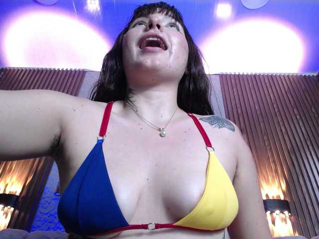 HairyValeri live cam on BongaCams