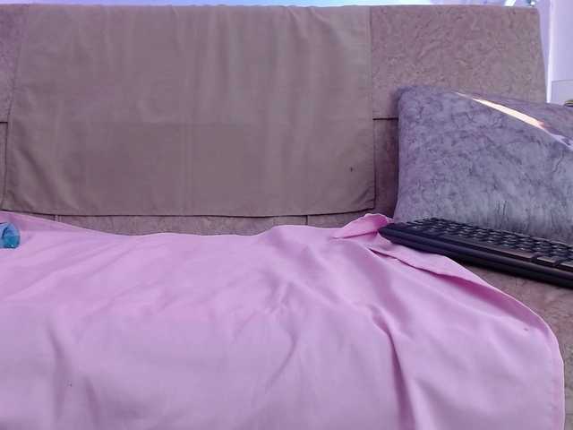 HairyValeri live cam on BongaCams