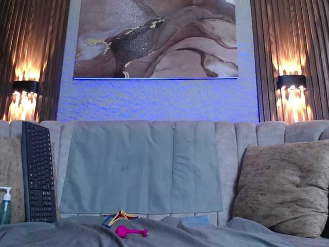 HairyValeri live cam on BongaCams