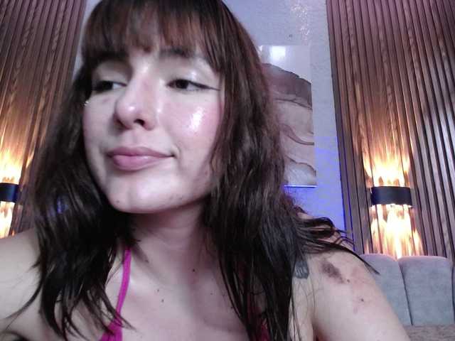 HairyValeri live cam on BongaCams