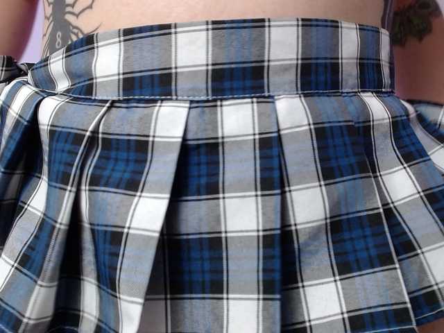 HairyValeri live cam on BongaCams
