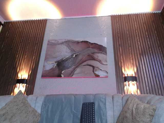 HairyValeri live cam on BongaCams