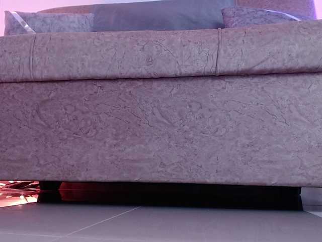 HairyValeri live cam on BongaCams