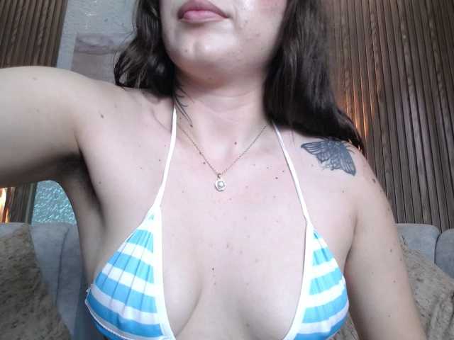 HairyValeri live cam on BongaCams