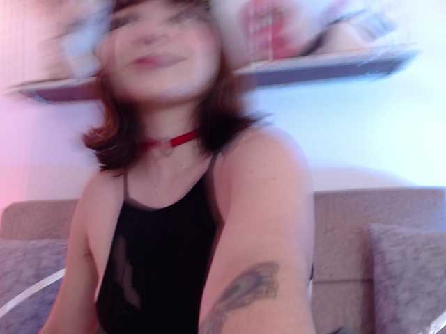 HairyValeri live cam on BongaCams