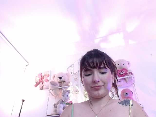 HairyValeri live cam on BongaCams