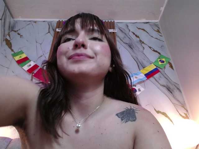 HairyValeri live cam on BongaCams