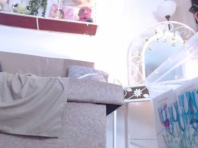 HairyValeri live cam on BongaCams