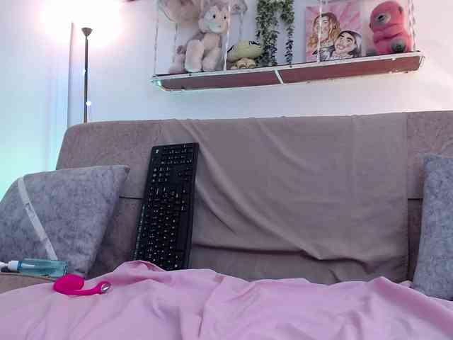 HairyValeri webcam