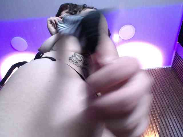 HairyValeri webcam