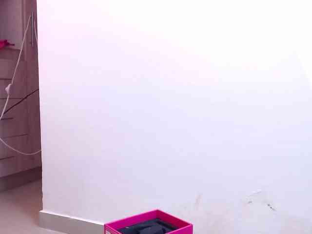 HairyValeri webcam