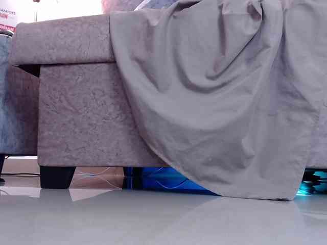 HairyValeri webcam