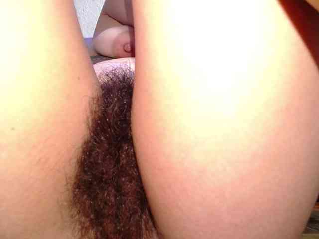 HairyValeri webcam