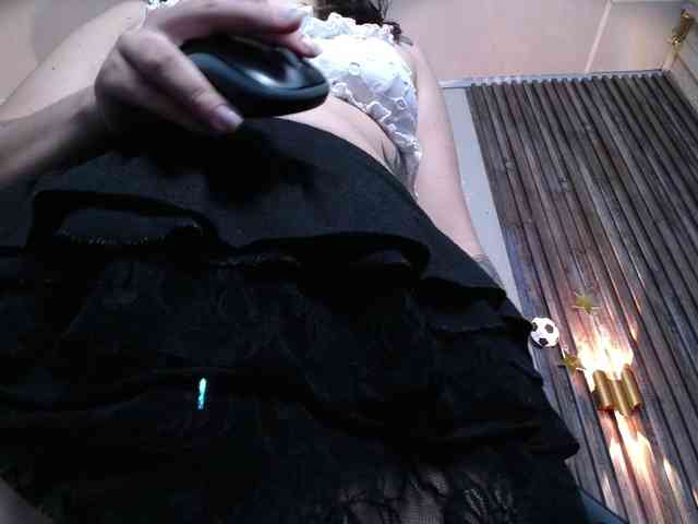 HairyValeri webcam