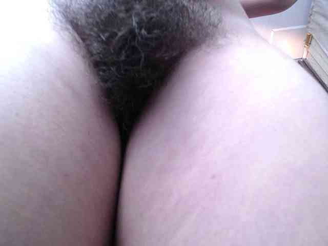 HairyValeri webcam