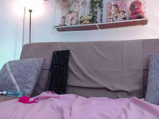 HairyValeri webcam