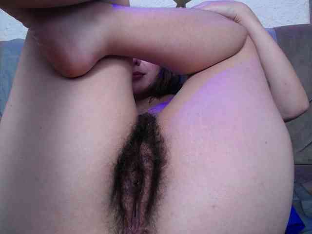 HairyValeri webcam