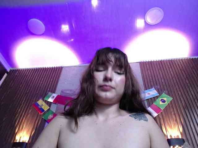 HairyValeri webcam