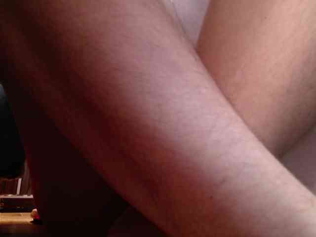 HairyValeri webcam