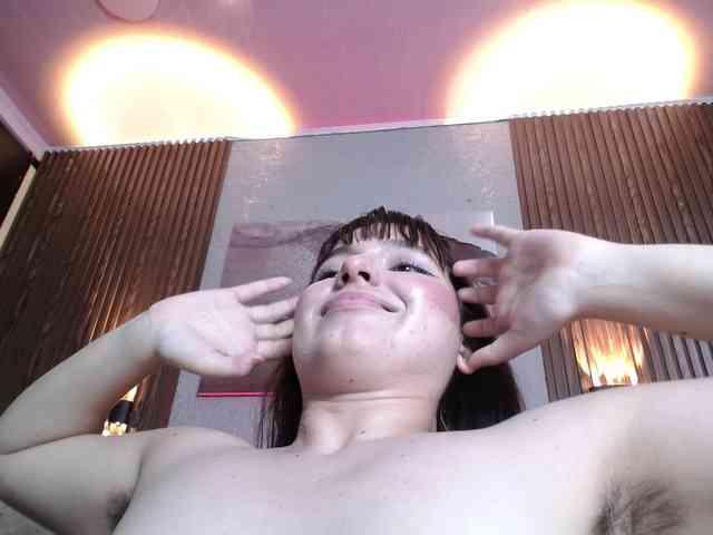 HairyValeri webcam