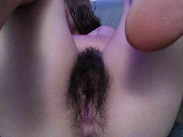 HairyValeri webcam
