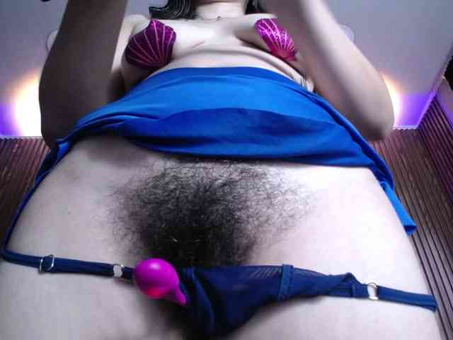 HairyValeri webcam