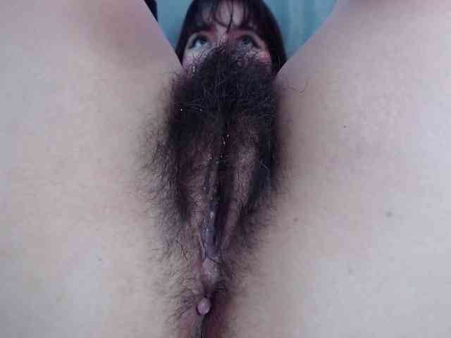 HairyValeri webcam