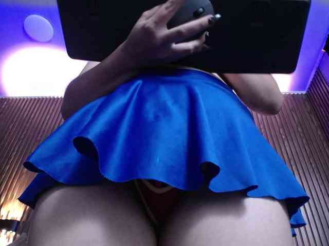 HairyValeri webcam
