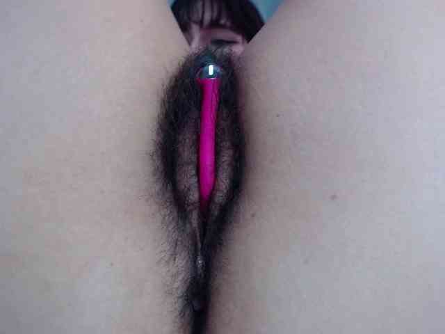 HairyValeri webcam