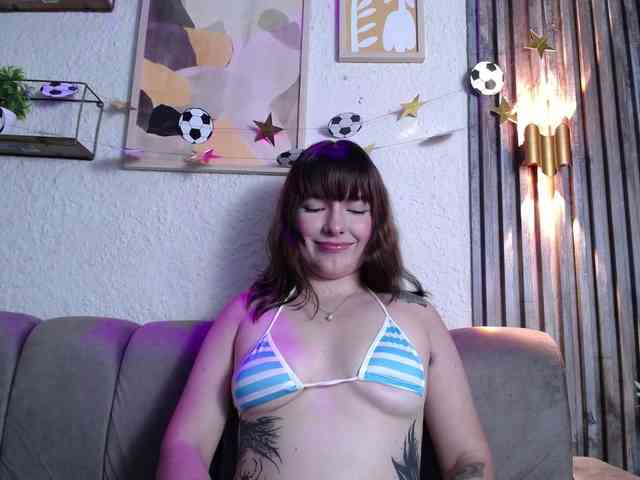 HairyValeri webcam
