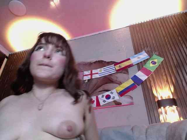HairyValeri webcam