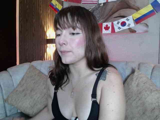 HairyValeri webcam