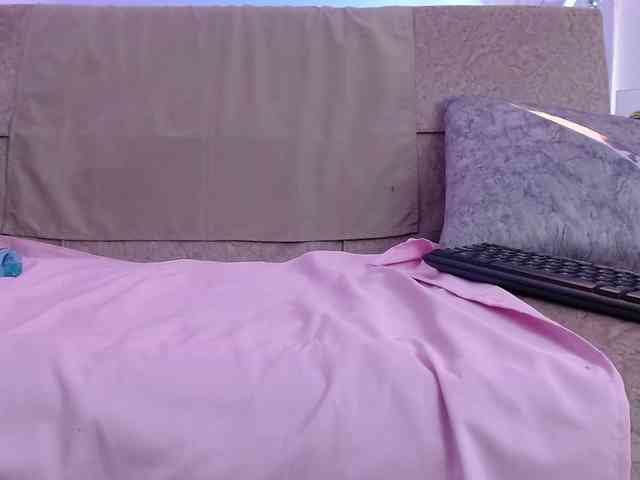 HairyValeri webcam
