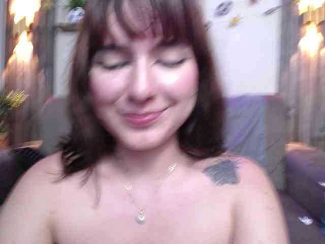 HairyValeri webcam