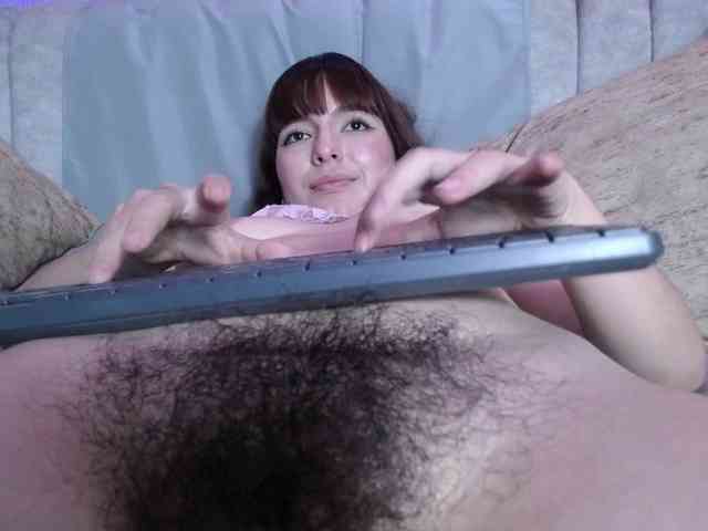 HairyValeri webcam