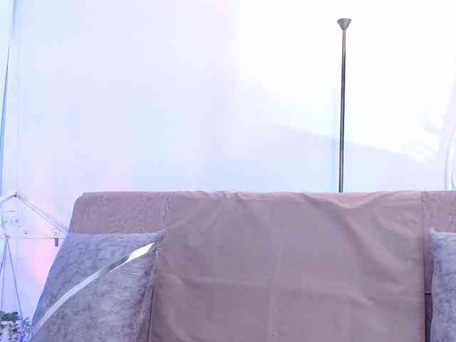 HairyValeri webcam