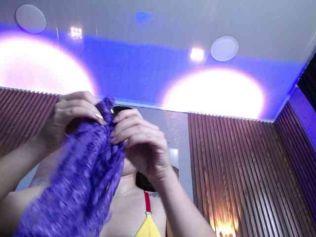 HairyValeri webcam