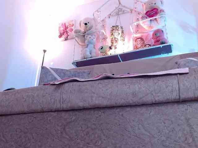 HairyValeri Live Webcam on BongaCams