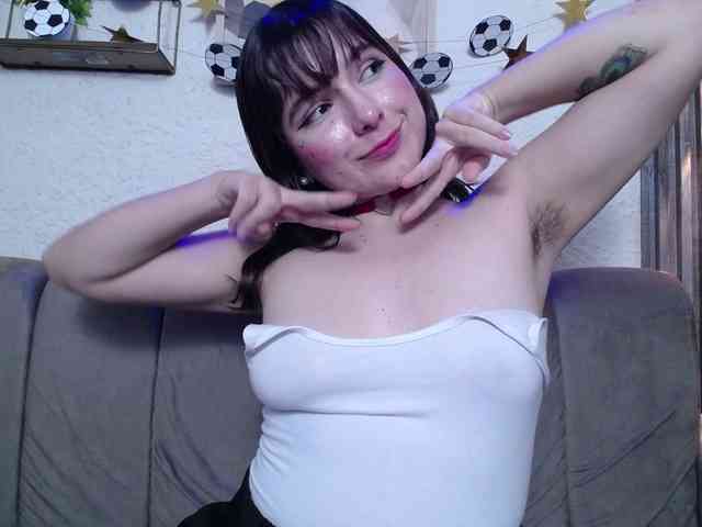 HairyValeri webcam