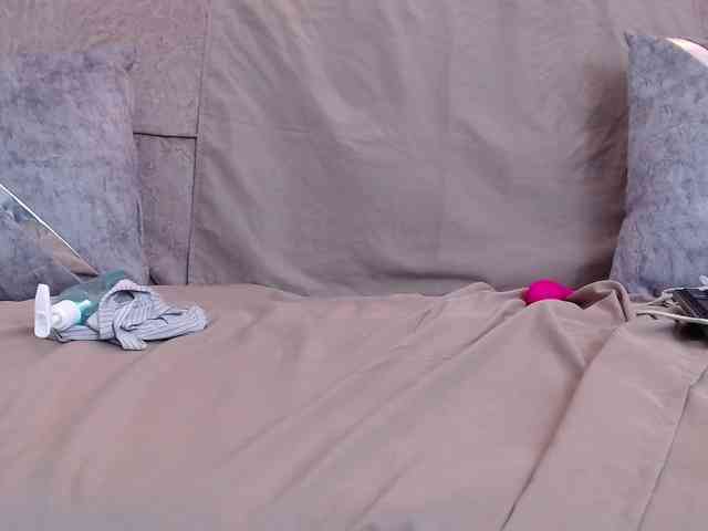 HairyValeri webcam