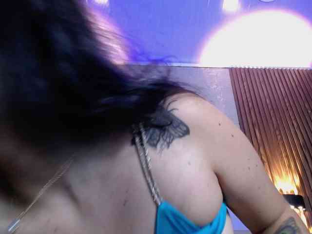 HairyValeri webcam