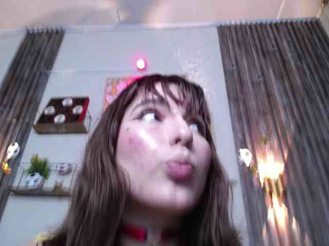 HairyValeri webcam